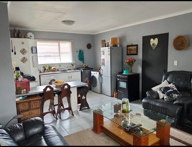 2 BEDROOM APARTMENT FOR SALE IN VERWOERDPARK